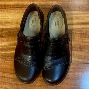 Black Clark’s Comfy Dress Shoes Size 8 In Women’s